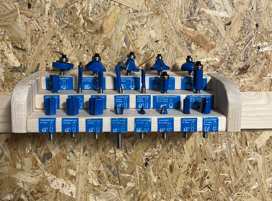 フレンチクリートで収納したトリマービット