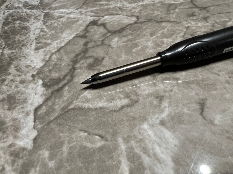 ピカマーカー3030の芯の先端画像