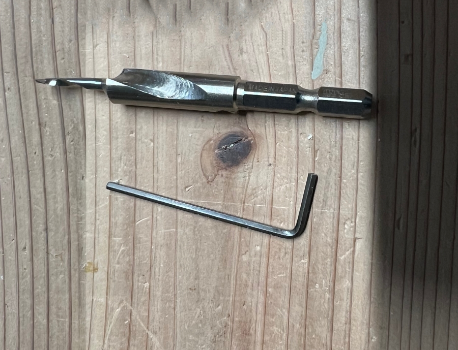 スターエム製の皿取錐の画像